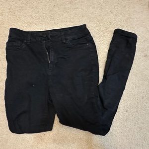 Black Skinny Jeans